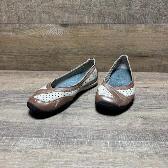 Privo by Clarks Brown Leather Flats Women's Size 10 - Picture 1 of 7